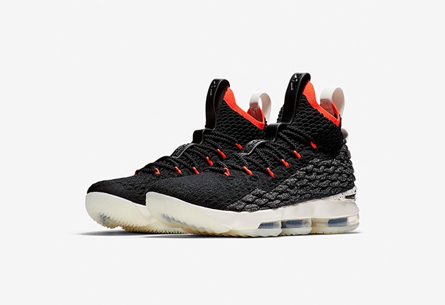 crimson lebron 15