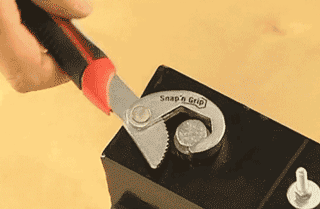 扳手想必大家都不陌生,乃是电工重要工具之一.