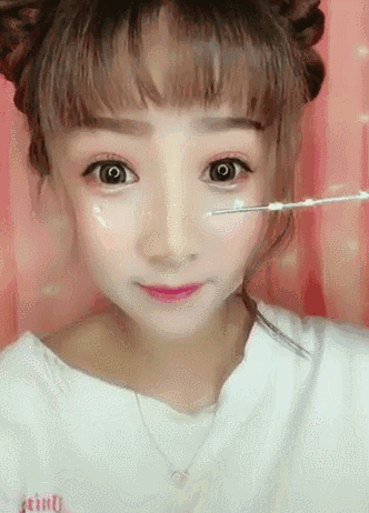 热巴素颜or化妆都是no.1,却被这位普通妹子的邪术秒杀