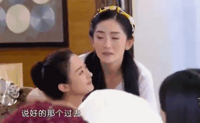 她自称「太阳女神」,在朋友的生活里,她也确实是个小太阳.