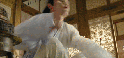 明星吐血照:朱一龙专业,杨幂吓人,baby太假,我就服赵丽颖!